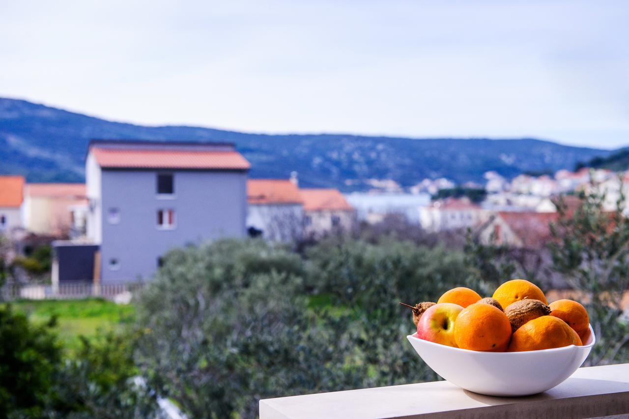 Apartments Mila Marina Εξωτερικό φωτογραφία