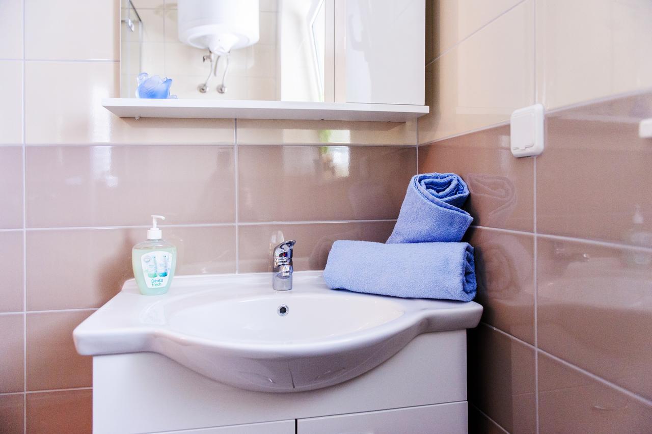 Apartments Mila Marina Εξωτερικό φωτογραφία